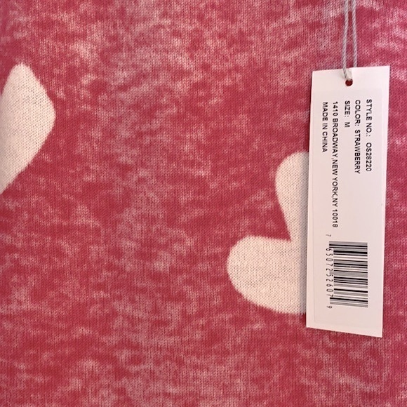 IN2 BY INCASHMERE Hearts Faded Red Cashmere Blend Sweater - Picture 9 of 14